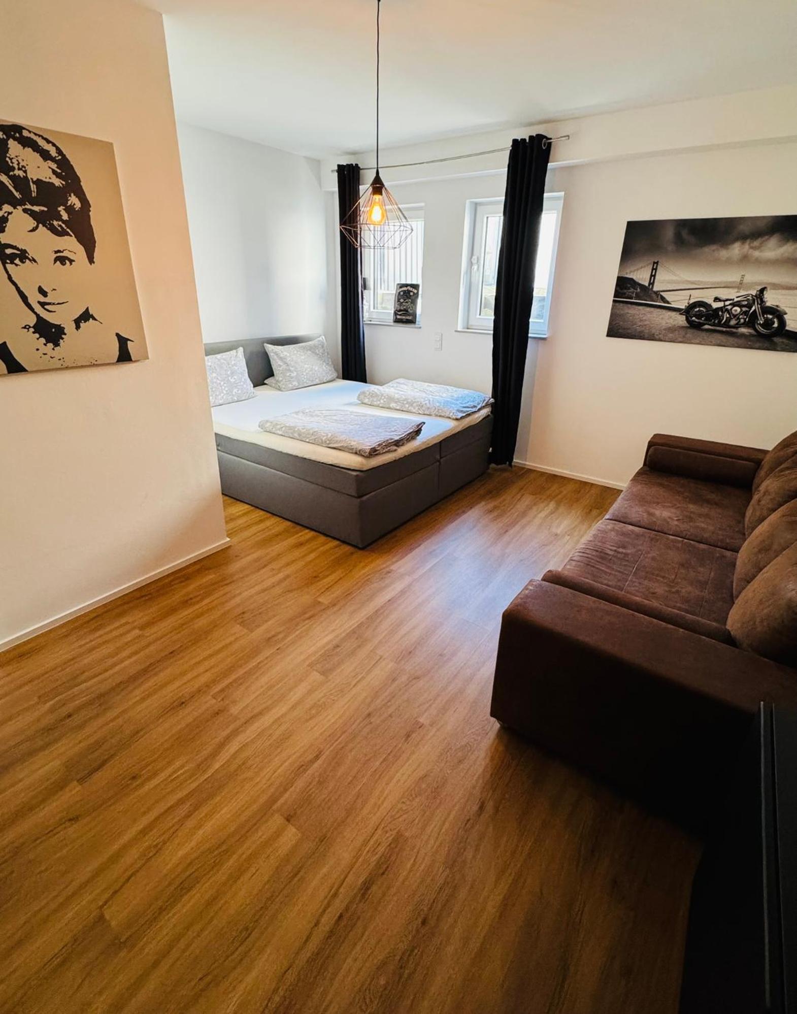 Rhein Lounge Apartment Urmitz Ngoại thất bức ảnh